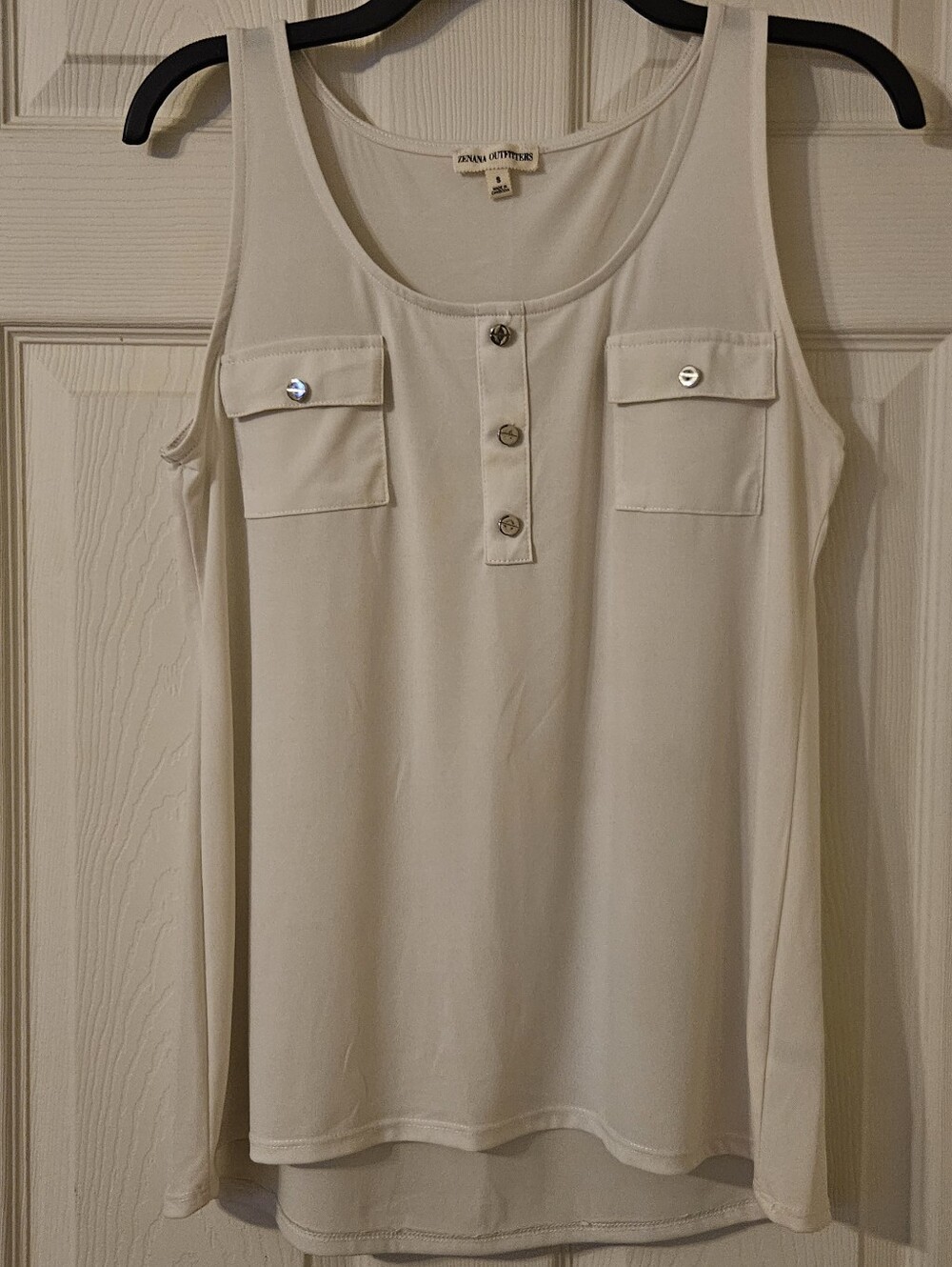 Zenana Outfitters Cream Sleeveless Henley Tank with Flap Pockets